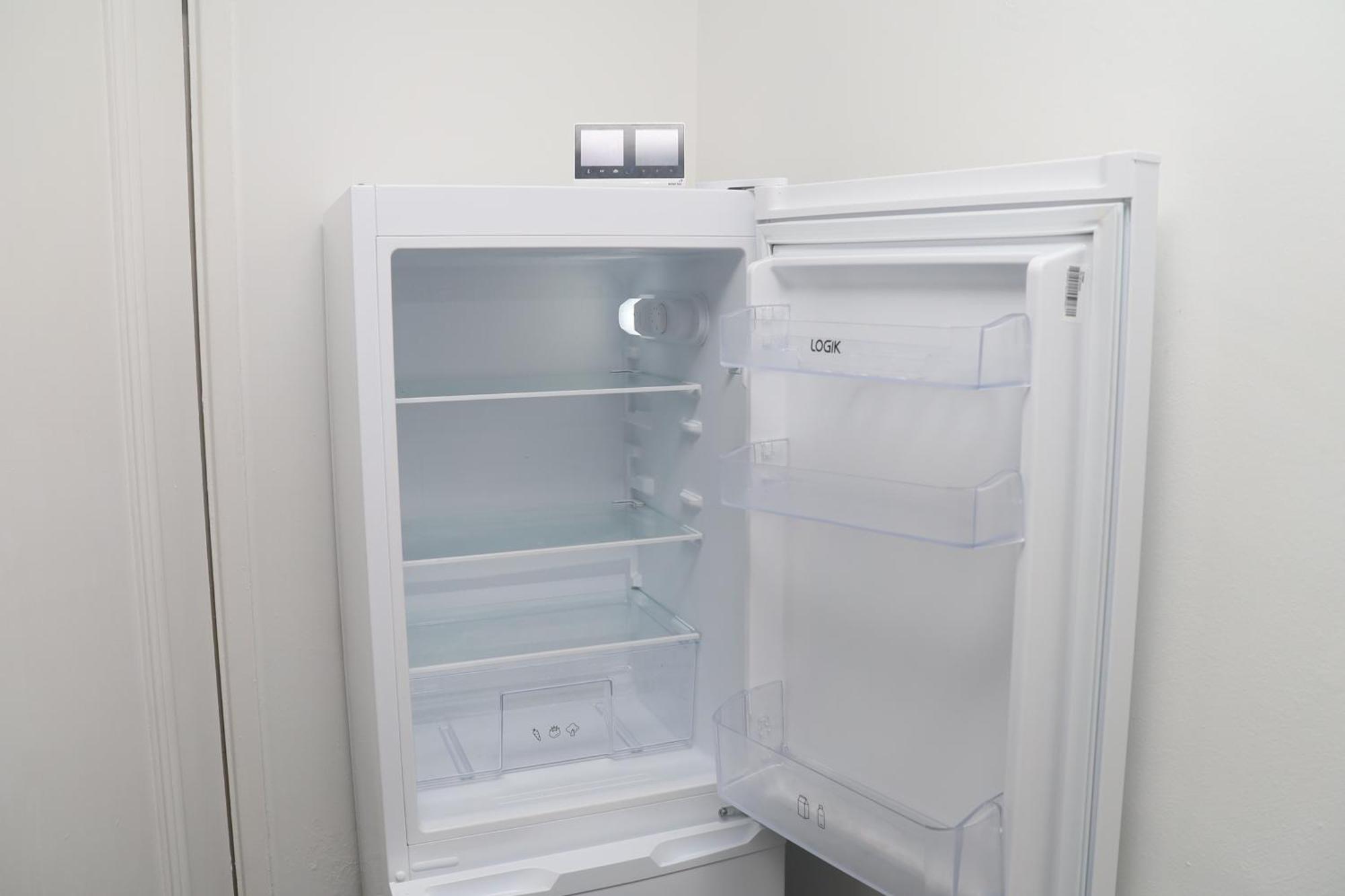 Superb 3 Bedroom Flat In ستافورد المظهر الخارجي الصورة